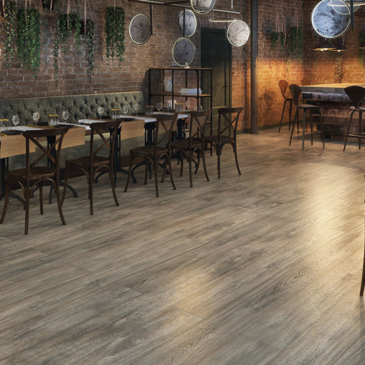 Night Oak | Bearfoot Laminate Flooring